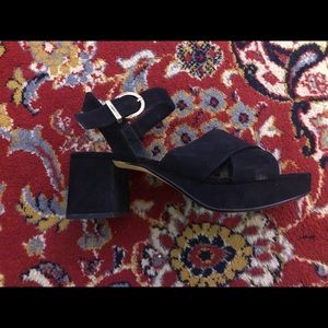 Zara black heeled sandals